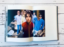 Oasis - The Masterplan (édition signée avec tirage photo offert) - Kevin Cummins - E/P/A